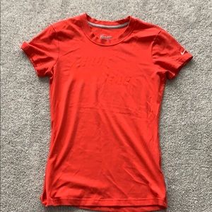 Nike dry-fit t-shirt